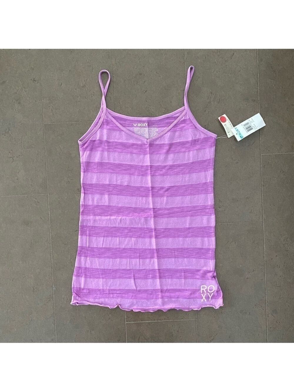 ROXY tank top size large (fits smaller)